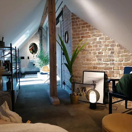 Mystictone - Loft In The Heart Of - Nowy Swiat Roomtones Varsovie
